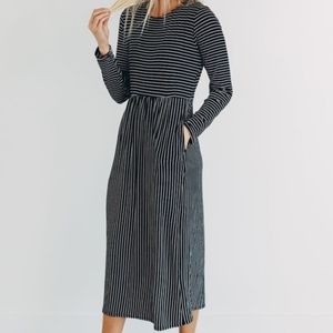 Roolee Mom Nursing dress